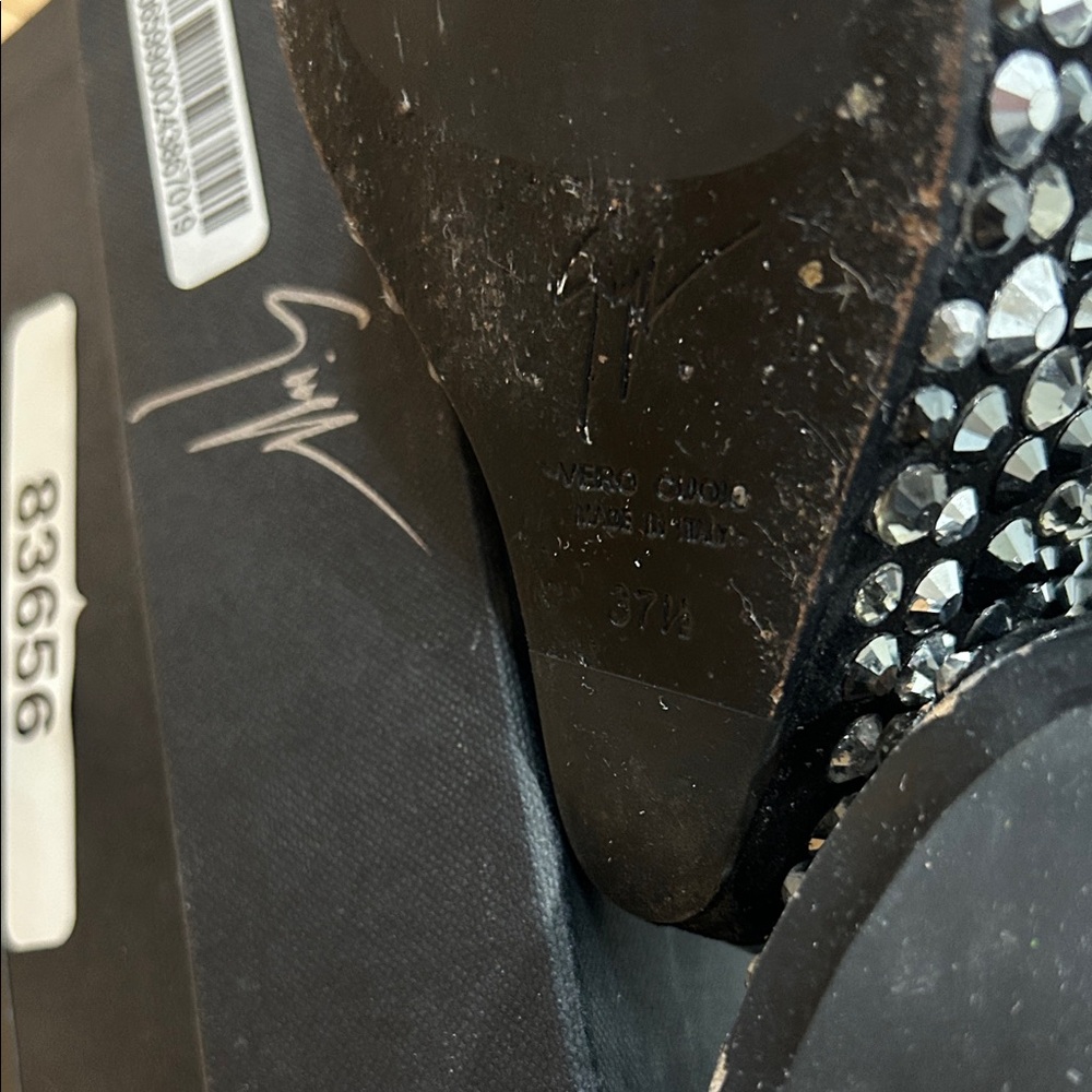Giuseppe Zanotti Black and Silver Spiked Heeled Boots - Picture 5 of 5
